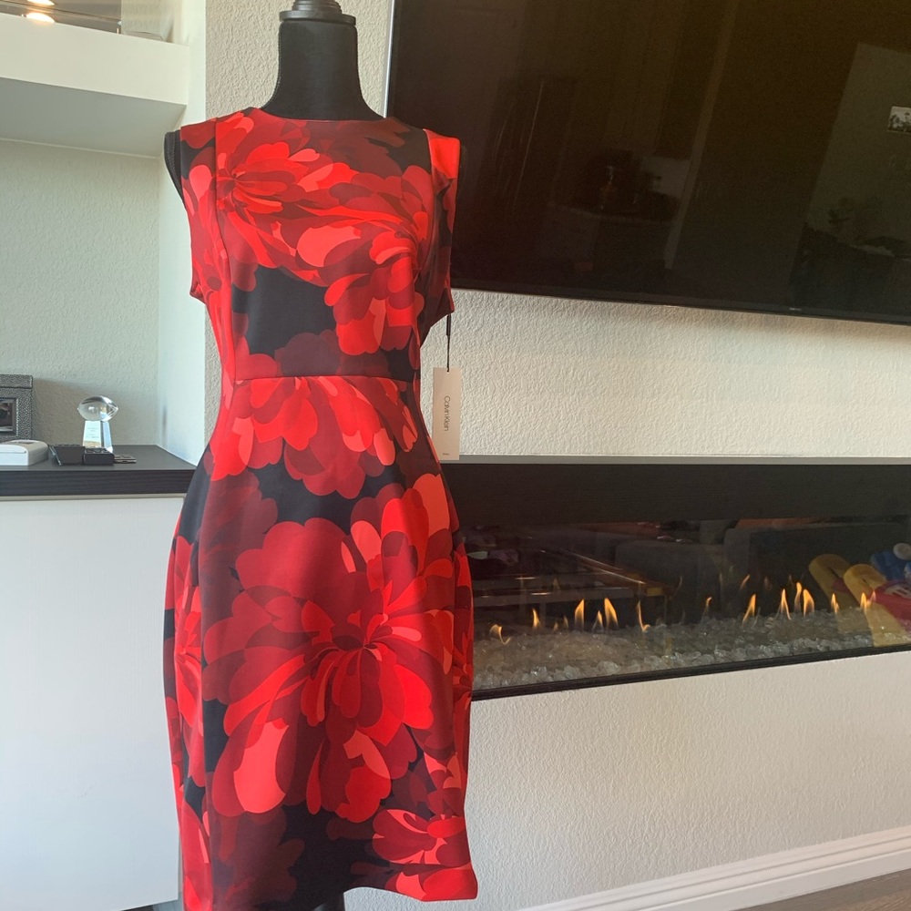 COPY - Gorgeous Calvin Klein dress made of scuba …